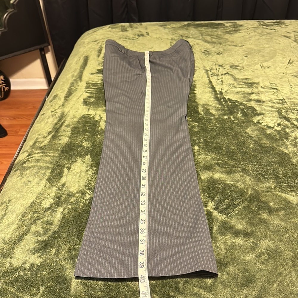 Suit - Picture 2 of 6
